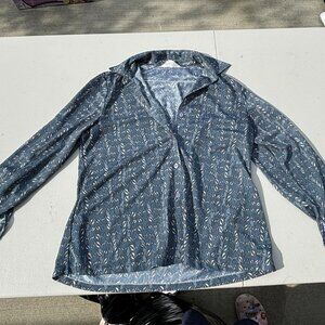 Long Sleeve Button Up Blouse (Size: XL)